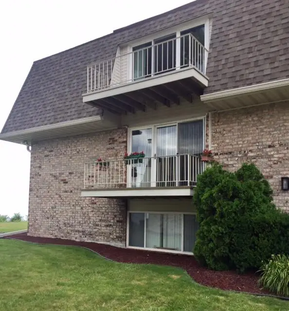 3612 Lakeshore Drive #D12, Saint Joseph, MI 49085 - #1