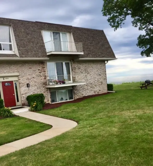 3616 Lakeshore Drive #E11, Saint Joseph, MI 49085 - #3