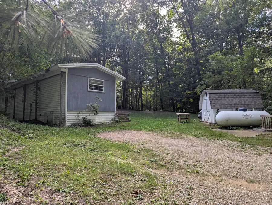 15215 Hanna Avenue Ne, Cedar Springs, MI 49319 - #3