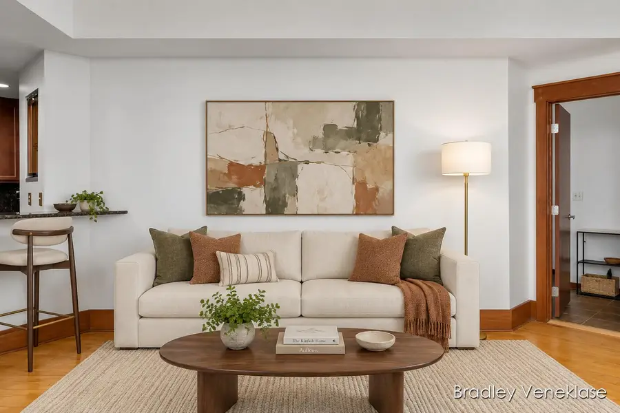 60 Monroe Center Street Nw #8D, Grand Rapids, MI 49503 - #3