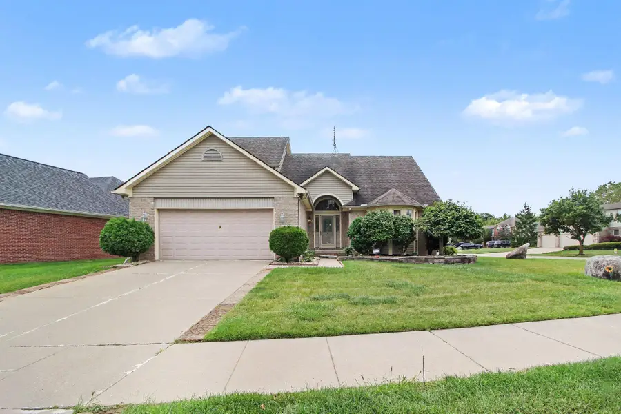 23853 Joey Drive, Brownstown, MI 48134 - #2