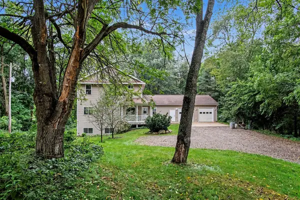 5171 Bancroft Avenue Se, Lowell, MI 49331