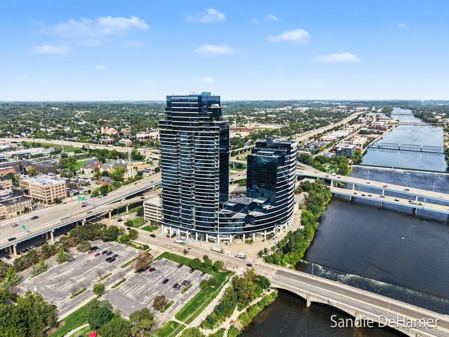 335 Bridge Street Nw #2301, Grand Rapids, MI 49504 - #2