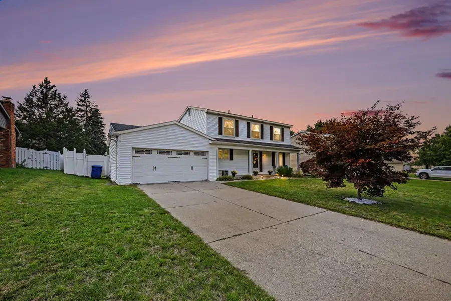1176 Meadowood Drive, Waterford, MI 48327 - #2