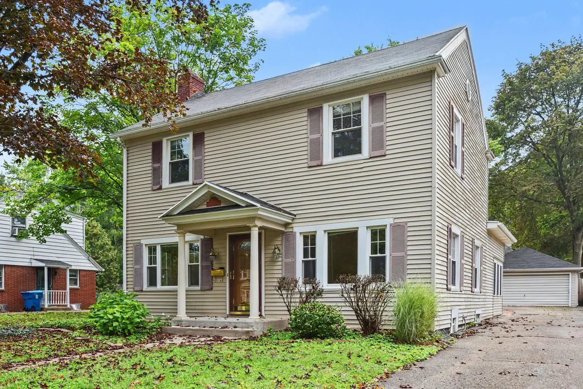 2511 Glenwood Drive, Kalamazoo, MI 49008 - #1