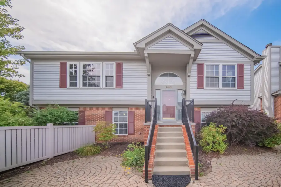 49800 Pointe Crossing, Plymouth, MI 48170 - #2