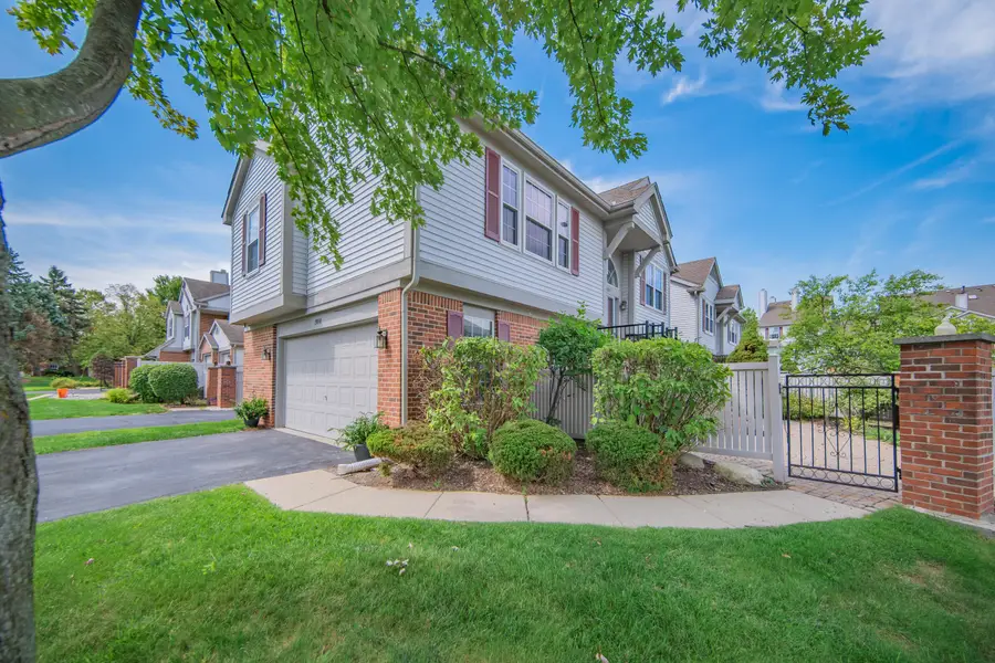 49800 Pointe Crossing, Plymouth, MI 48170 - #3