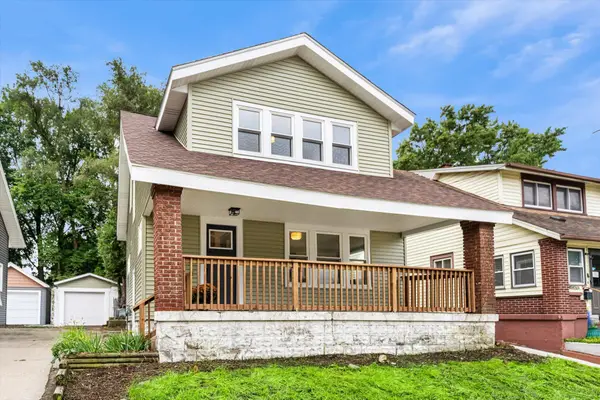 1114 Hall Street Se, Grand Rapids, MI 49507