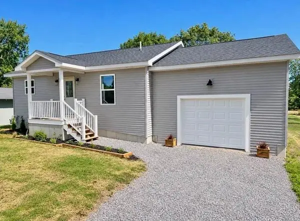 5222 Cedar Lake Road, Oscoda, MI 48750