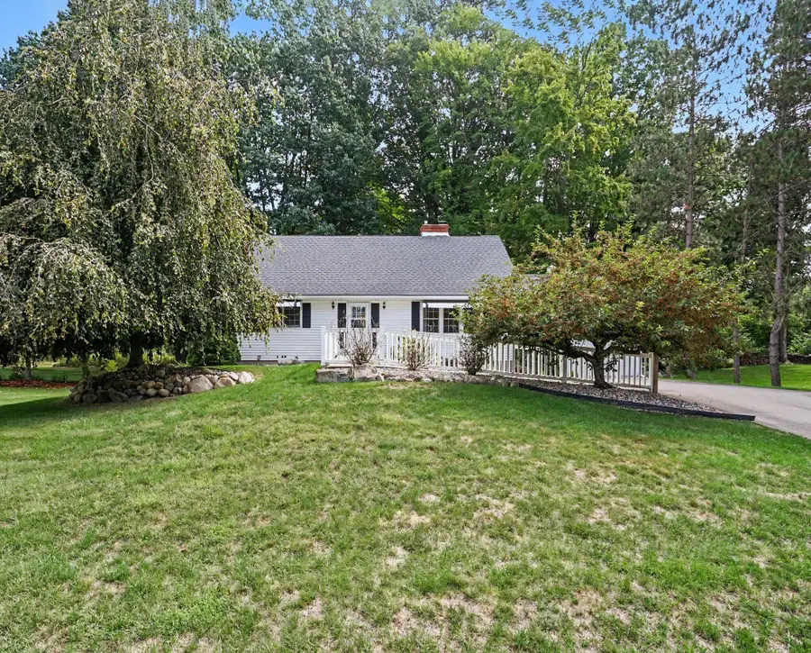 926 Clubview Drive, Fremont, MI 49412 - #2