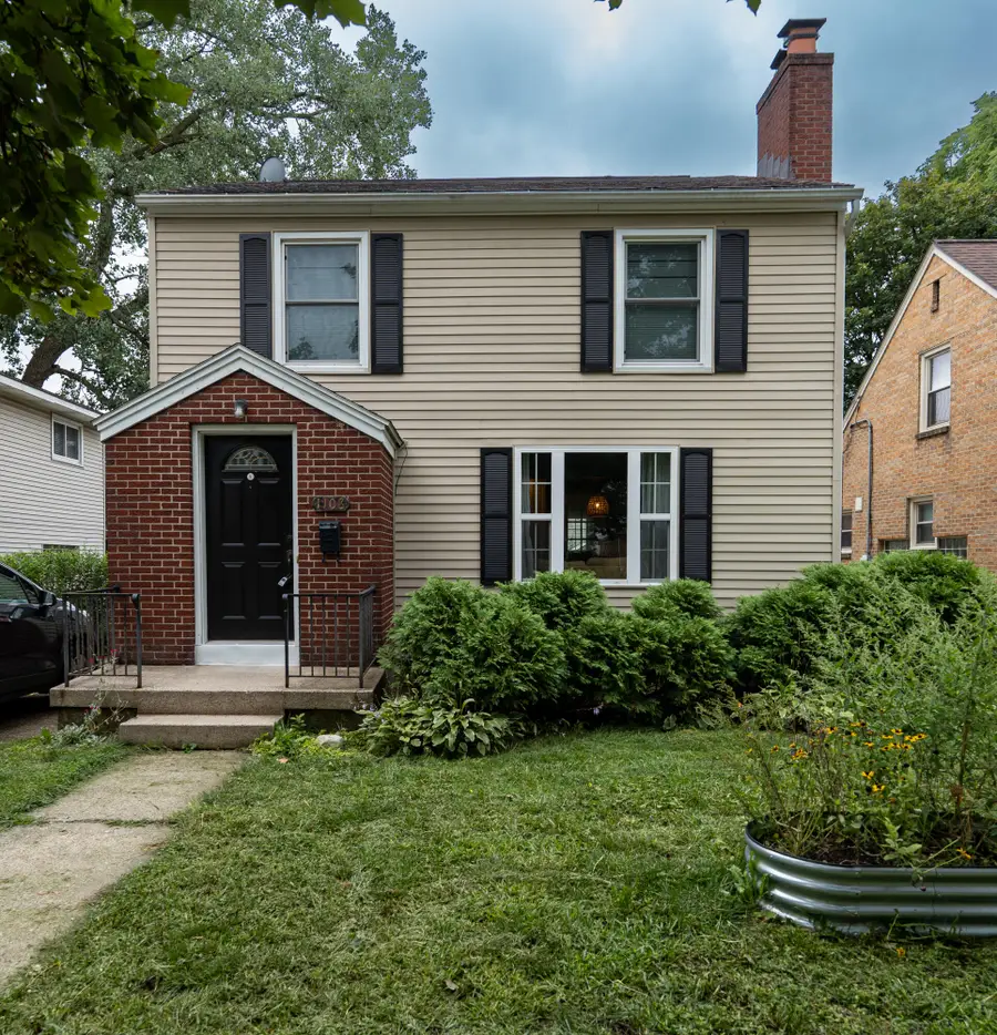 1108 Lake Michigan Drive Nw, Grand Rapids, MI 49504 - #2