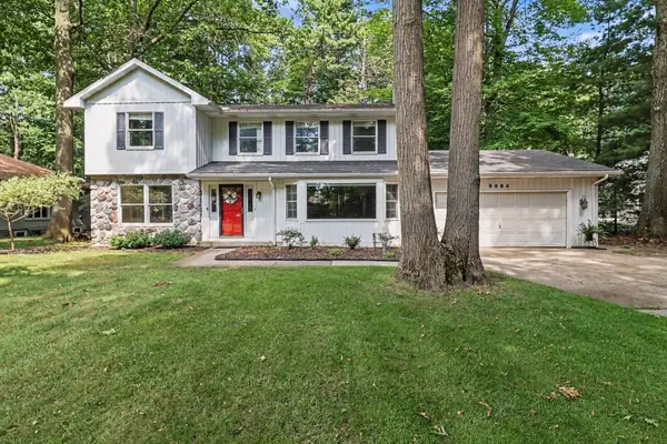 6664 W Timber Lane, Ludington, MI 49431