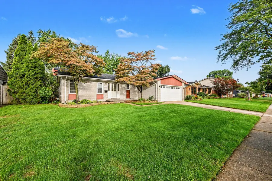 14345 Knolson Street, Livonia, MI 48154 - #2