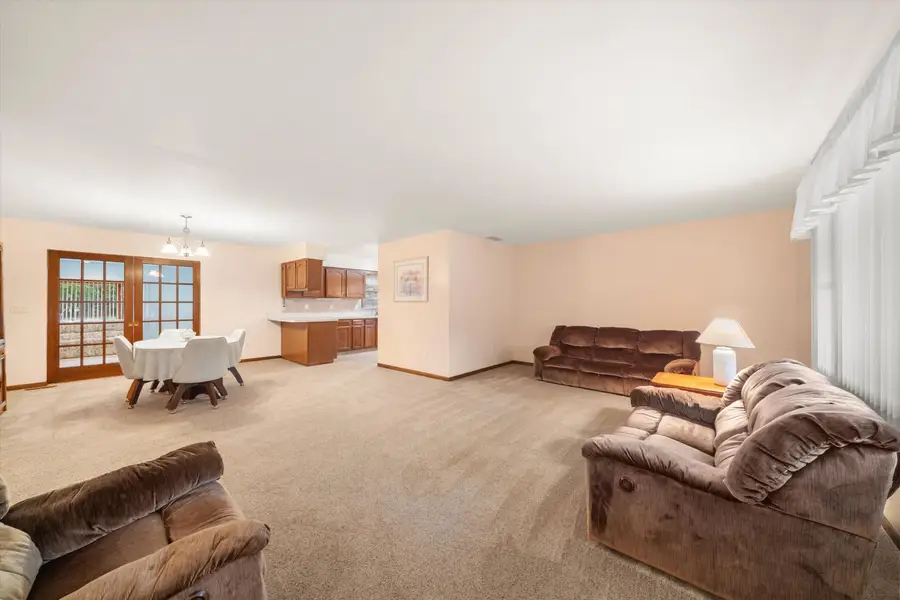 38531 Westvale Street, Romulus, MI 48174 - #2