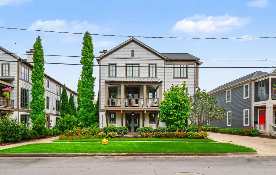 706 Croswell Avenue Se, East Grand Rapids, MI 49506 - #2