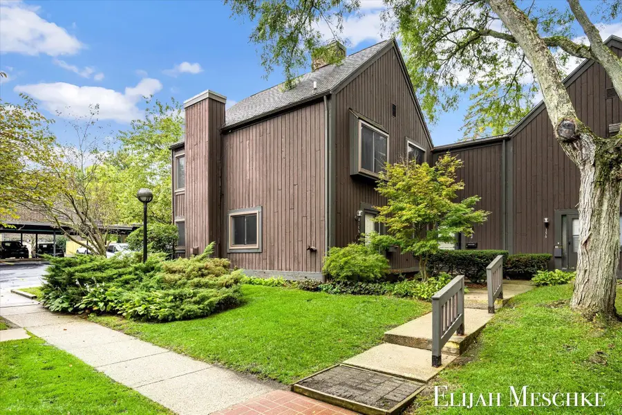 160 Carberry Hill Court, Kalamazoo, MI 49006 - #3