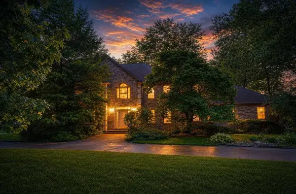 5375 N Alpine Ridge, Stevensville, MI 49127