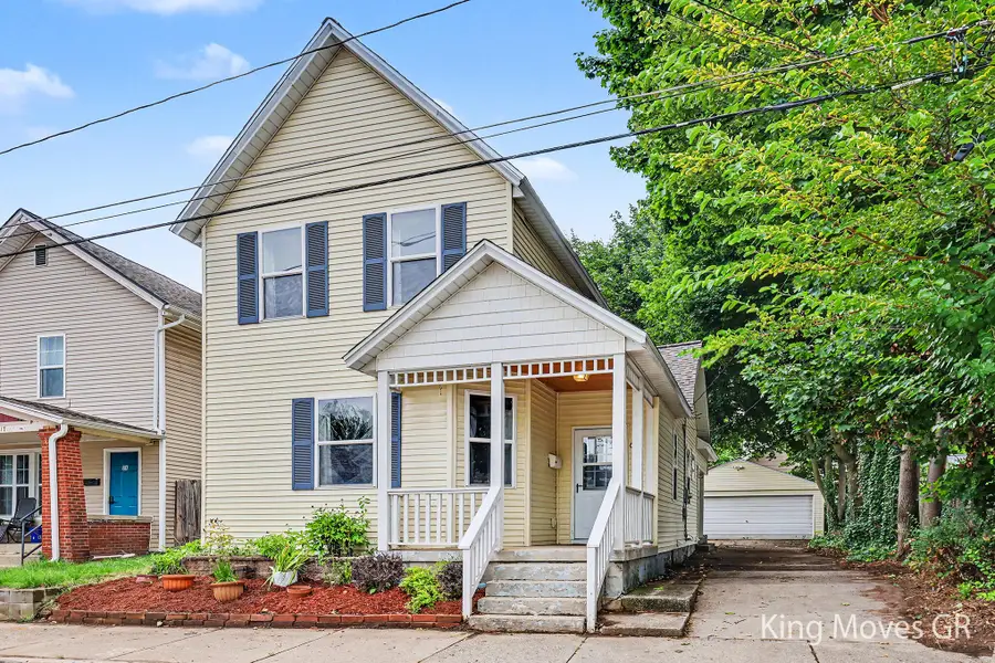 621 Davis Avenue Nw, Grand Rapids, MI 49504 - #3