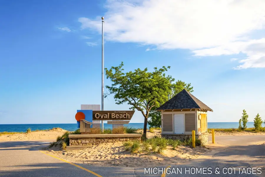 690 Dune Grass Circle Drive, Saugatuck, MI 49453 - #2