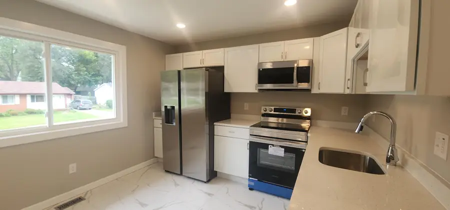 263 Kirk Avenue, Ypsilanti, MI 48197 - #3