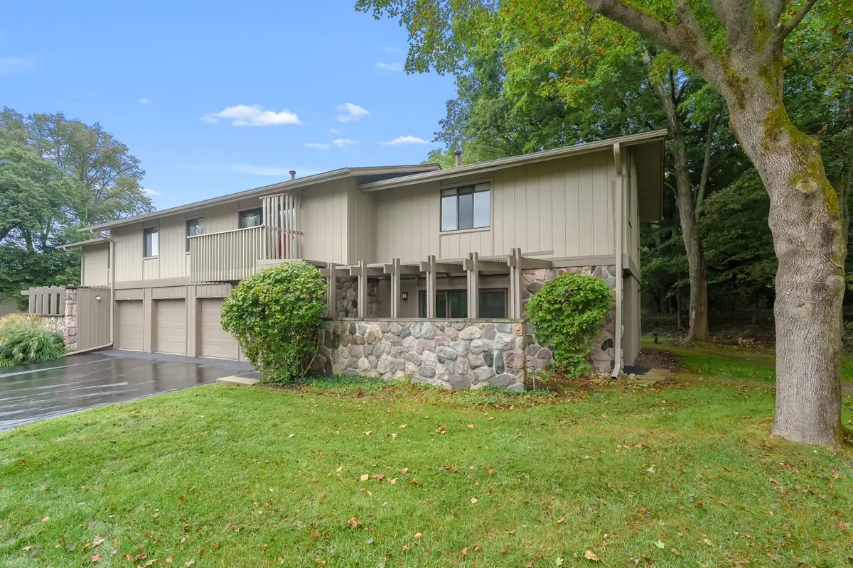 3844 Greenleaf Circle, Kalamazoo, MI 49008 - #1