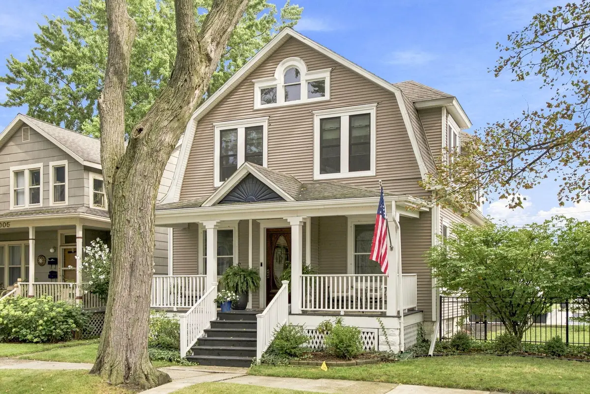1007 State Street, Saint Joseph, MI 49085 - #1