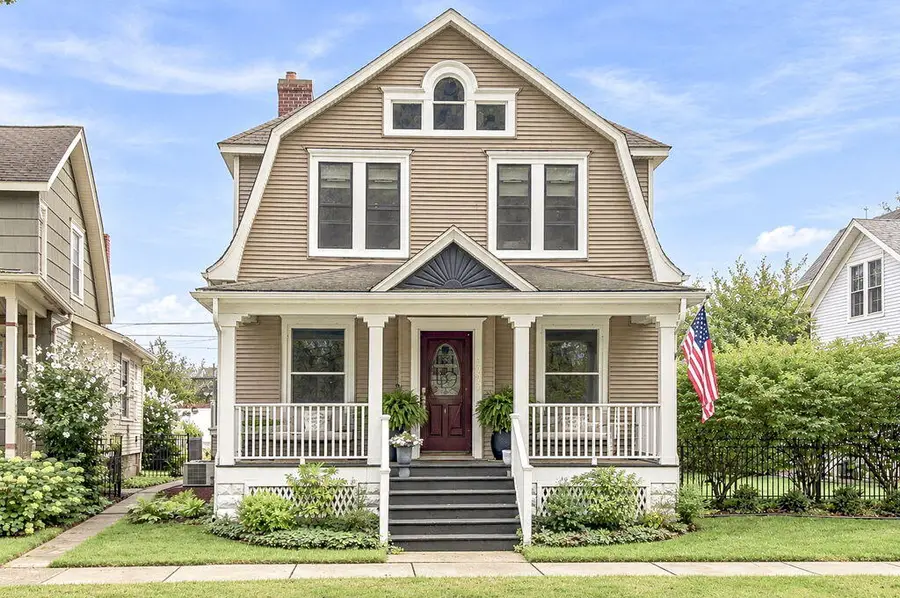 1007 State Street, Saint Joseph, MI 49085 - #2