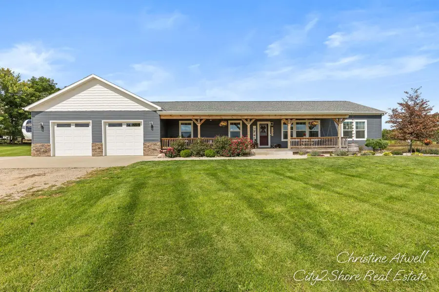 2908 Huddle Road, Lake Odessa, MI 48849 - #2