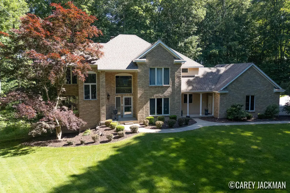 2111 Woodley Creek Court Nw, Comstock Park, MI 49321 - #1