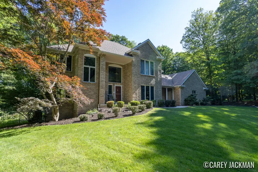 2111 Woodley Creek Court Nw, Comstock Park, MI 49321 - #3