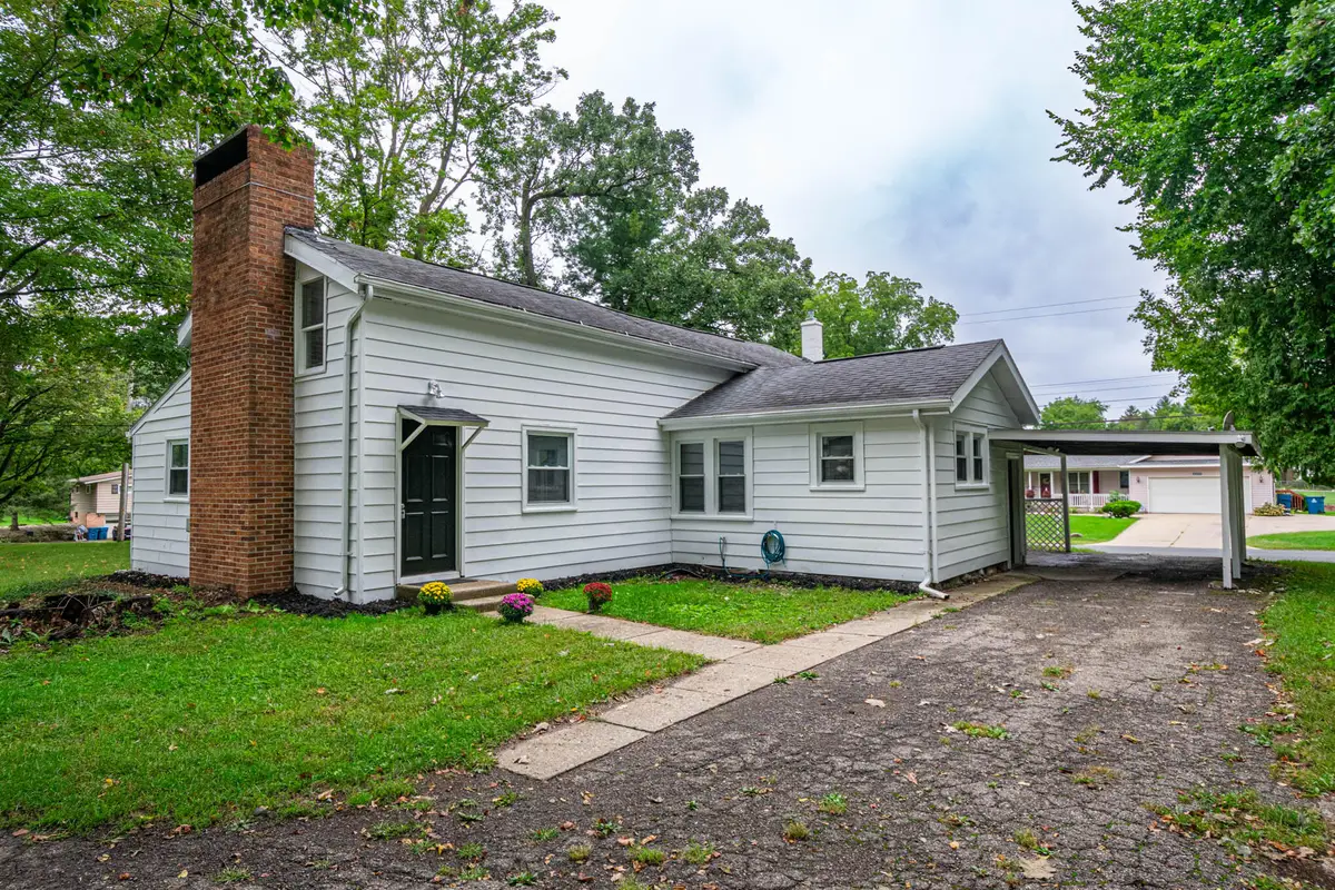 3908 Grand Prairie Road, Kalamazoo, MI 49006 - #1