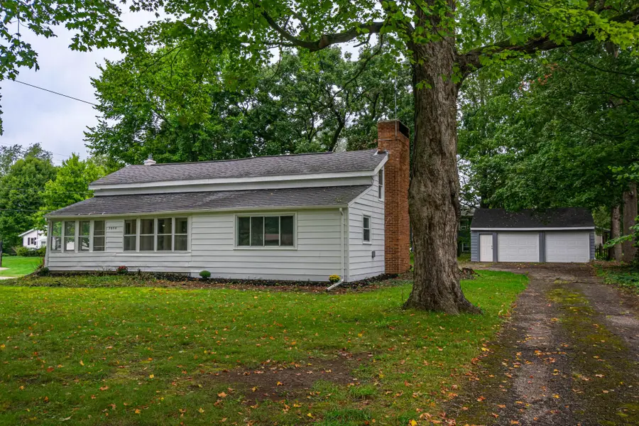 3908 Grand Prairie Road, Kalamazoo, MI 49006 - #2