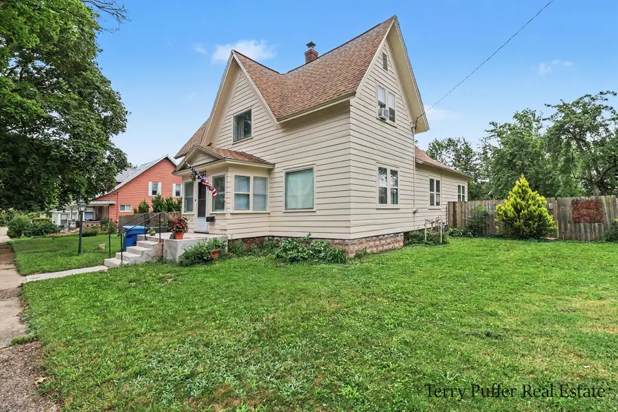 1187 Washington Avenue, Muskegon, MI 49441 - #3