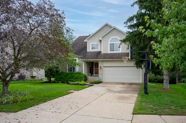 7403 Pine Creek Trail, Waterford, MI 48327