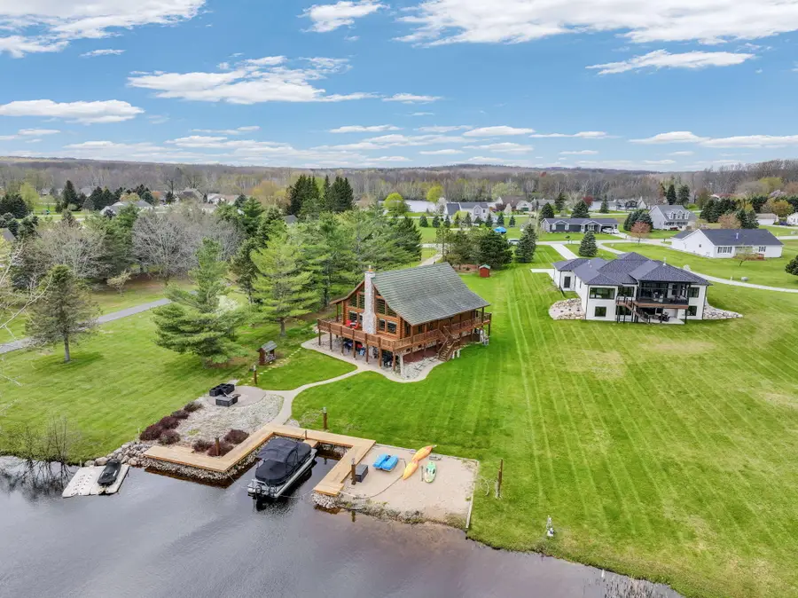 1085 S Bundy Drive, Lake Isabella, MI 48893 - #2