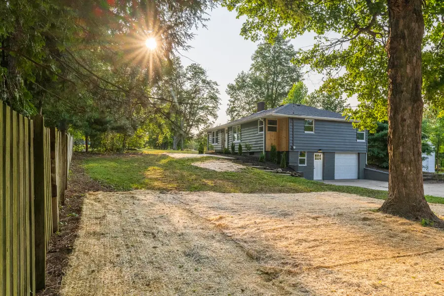 512 Green Street, Dowagiac, MI 49047 - #2