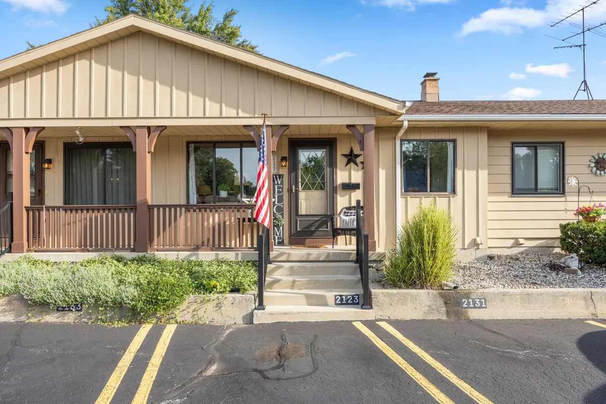 2123 Melvin Street Sw #11, Wyoming, MI 49519 - #1