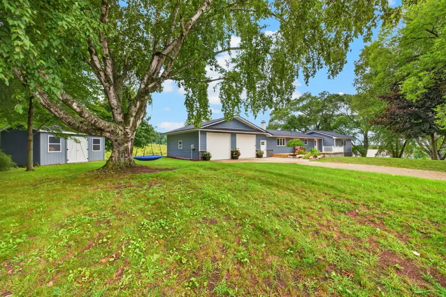 765 S 44th Avenue, Shelby, MI 49455 - #2