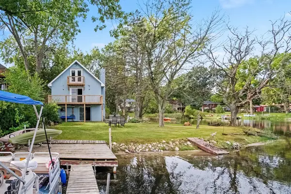 2273 Schimperle Drive Ne, Grand Rapids, MI 49525