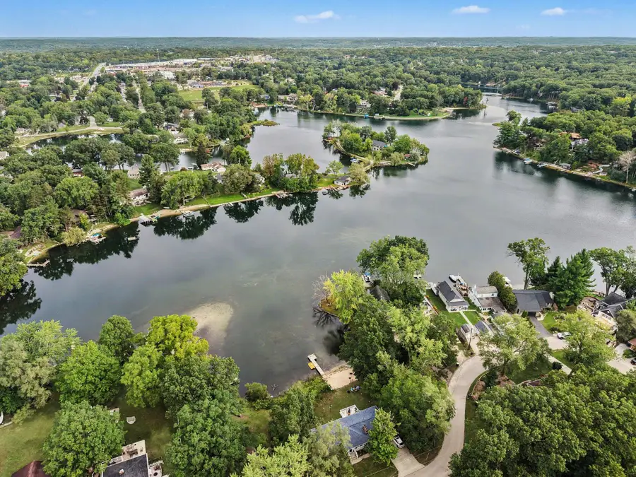 2273 Schimperle Drive Ne, Grand Rapids, MI 49525 - #3