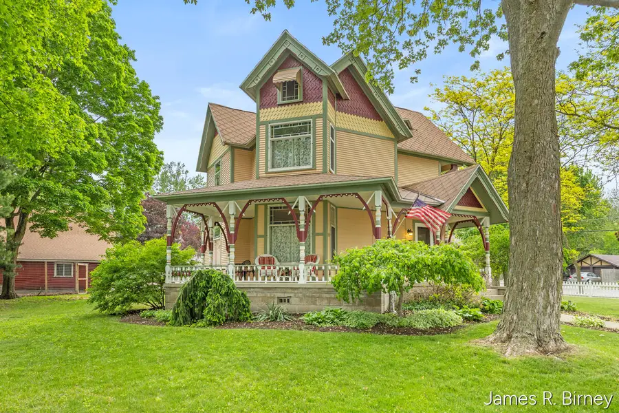 529 Avery Street, Lowell, MI 49331 - #3