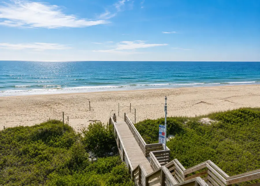 800 North Shore Drive #2, South Haven, MI 49090 - #3