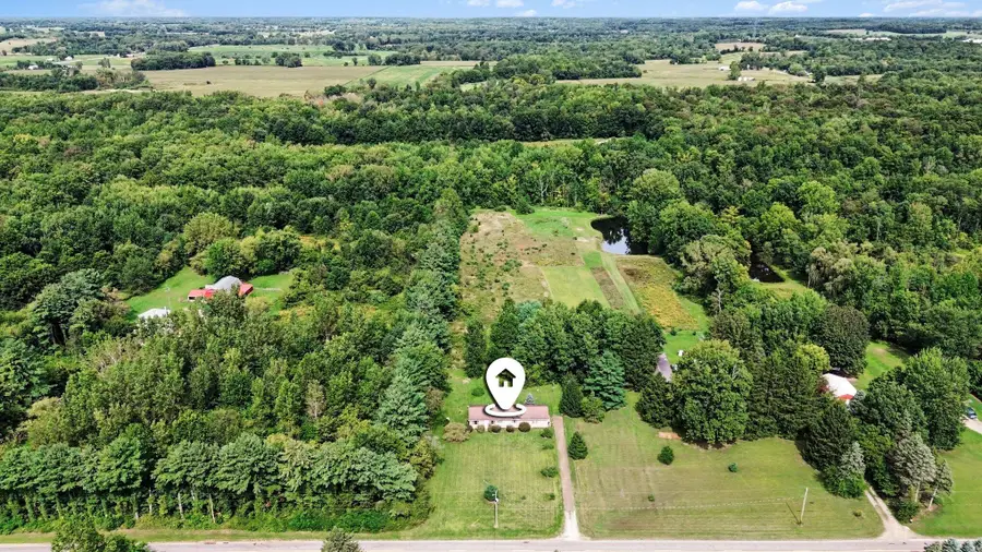 8625 Columbia Avenue, Eau Claire, MI 49111 - #2