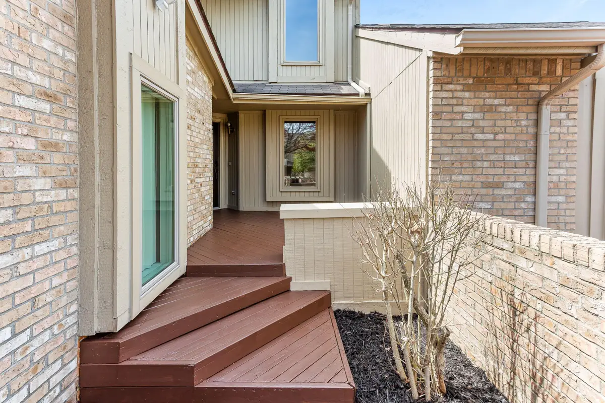 4291 Foxpointe Drive #53, West Bloomfield, MI 48323 - #1