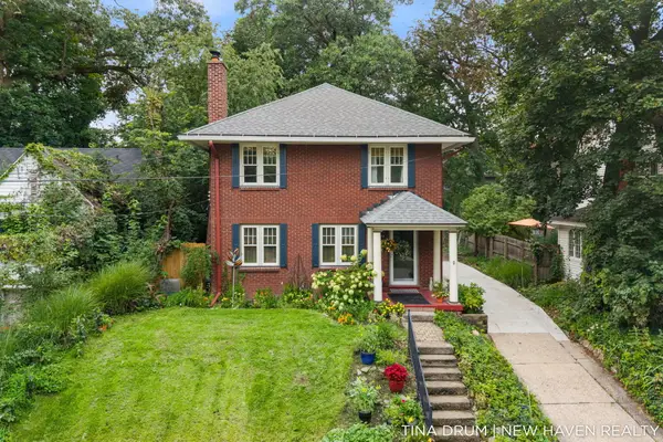 1227 SE Colorado Avenue Se, Grand Rapids, MI 49506