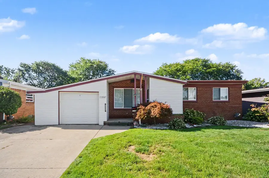 22848 Saint Joan Street, Saint Clair Shores, MI 48080 - #2