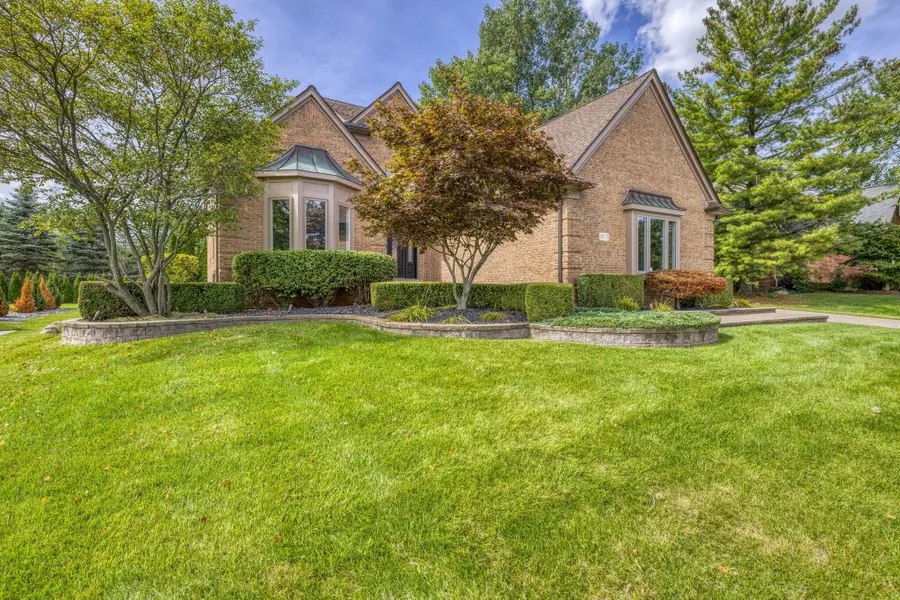 3972 Greenwood Street, Rochester Hills, MI 48309 - #3