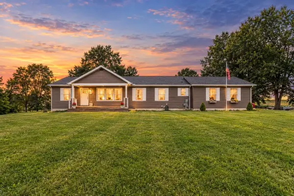 6048 Territorial Road, Benton Harbor, MI 49022