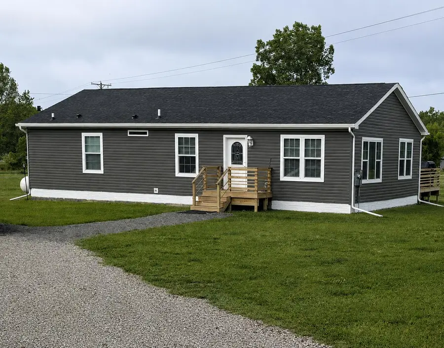 815 Hammont Street, Owosso, MI 48867 - #2