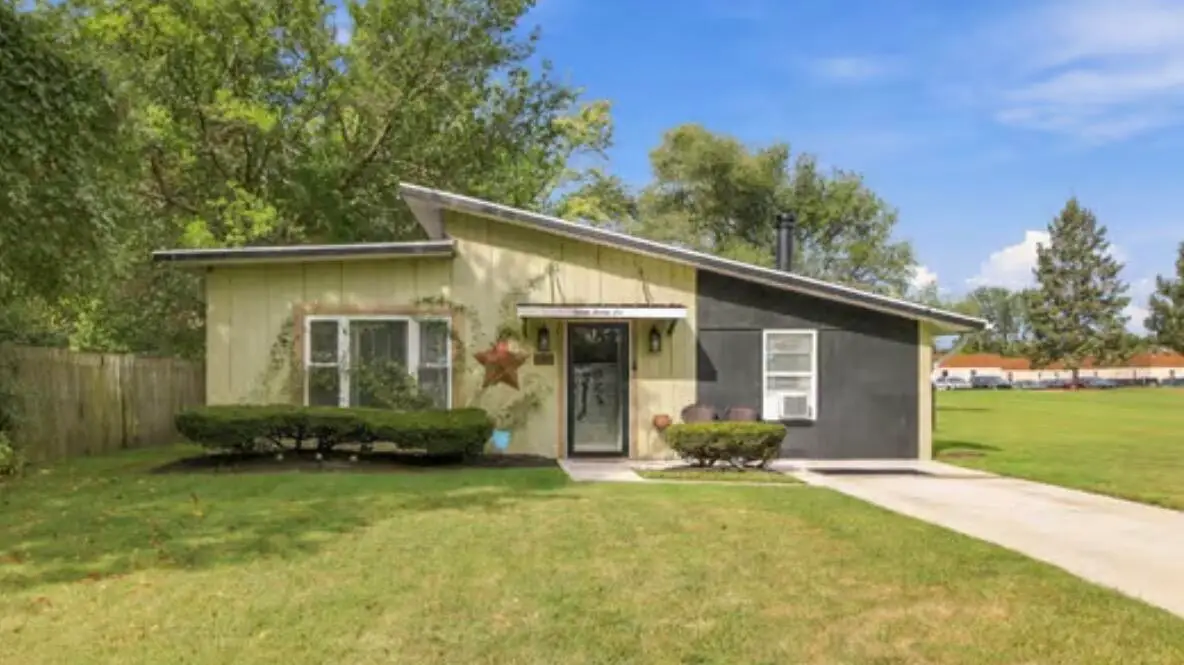 1526 Reeder Avenue, Benton Harbor, MI 49022 - #1